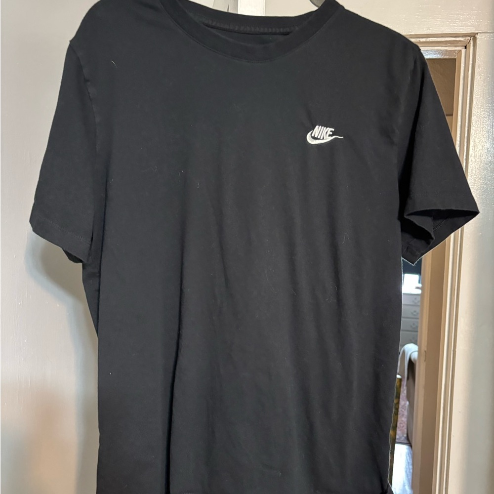 Nike Black Short Sleeve Tee with Swoosh